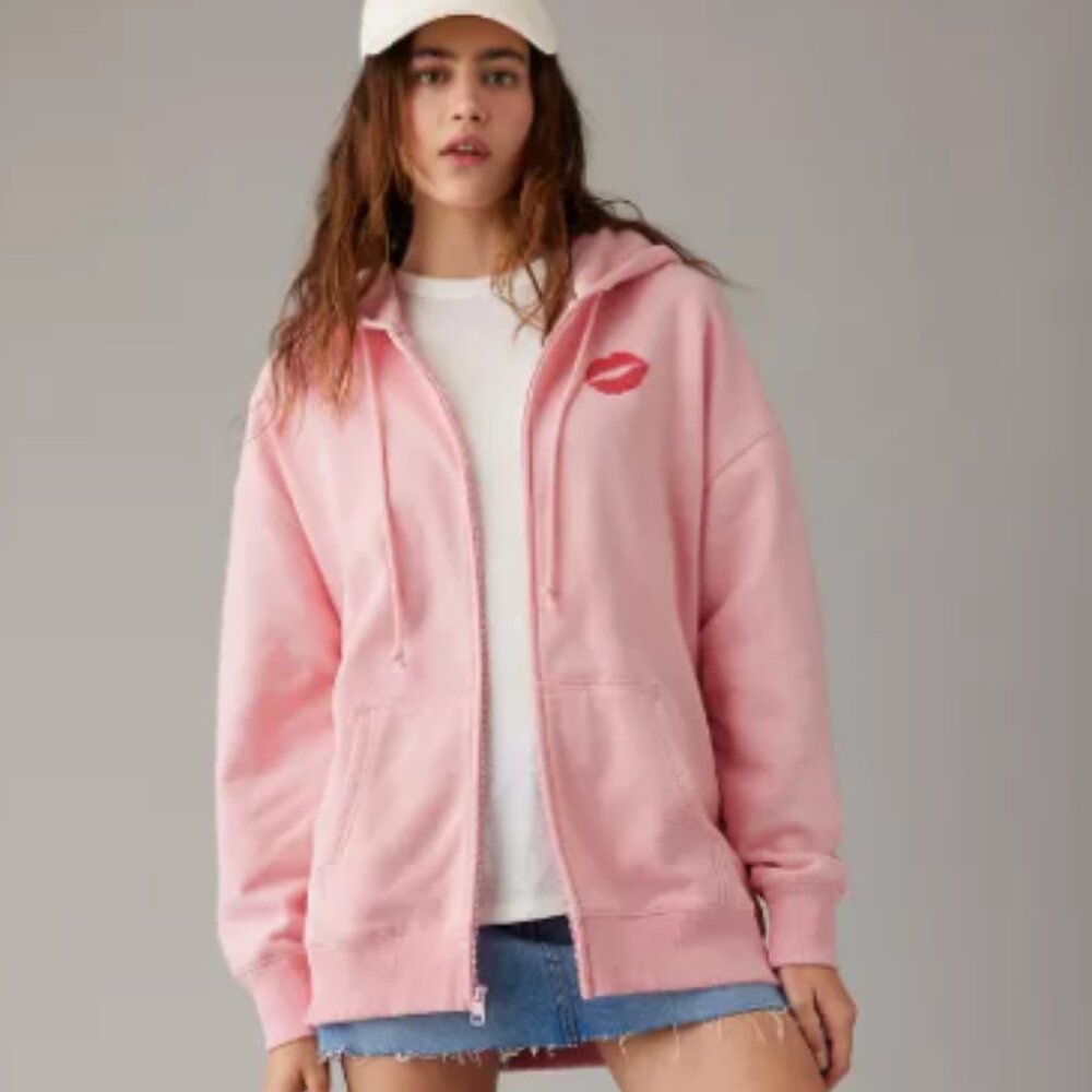 AE x Mean Girls Oversized Zip-Up Pink Hoodie sz M On Wednesdays We Wear Pink NWT - Picture 3 of 9